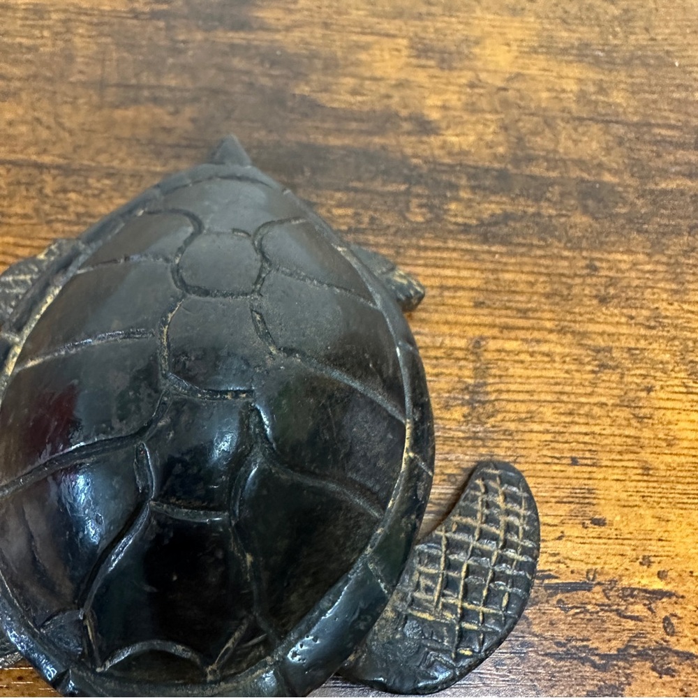 Vintage Cast Metal Sea Turtle Figurine Nautical Coastal Beach Decor Statue - Picture 8 of 9